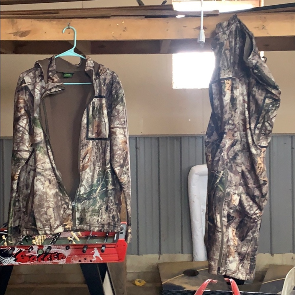 Lightweight Cabela's Zonz woodland Camo outfit